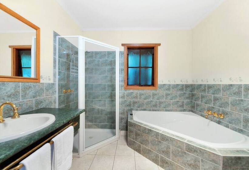 فندق Cradle Forest Inn