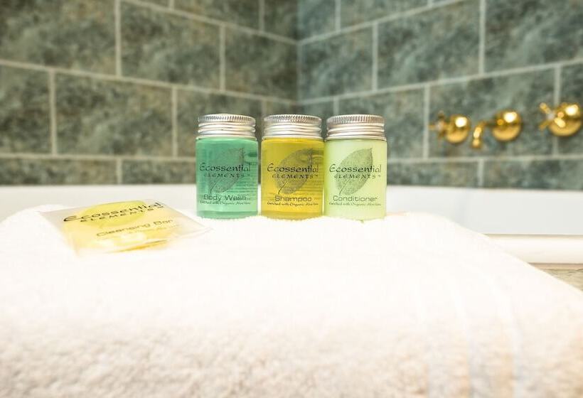 فندق Cradle Forest Inn