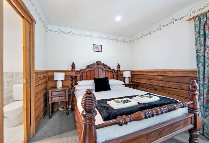 فندق Cradle Forest Inn