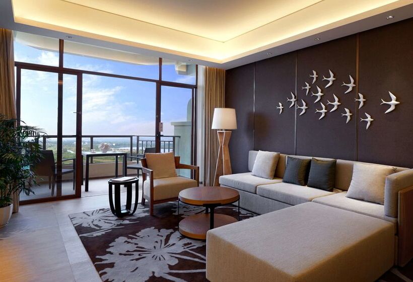 בית מלון כפרי Doubletree Resort By Hilton Hainan Chengmai