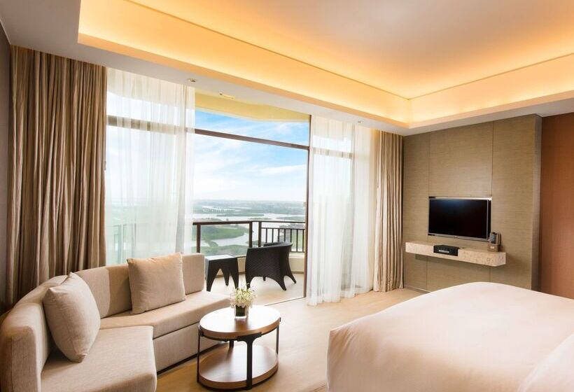 בית מלון כפרי Doubletree Resort By Hilton Hainan Chengmai