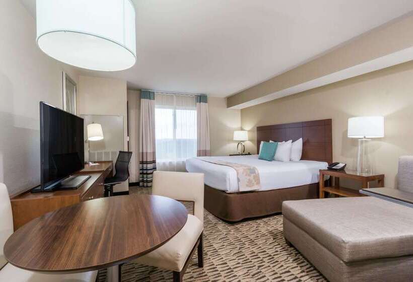 هتل Hawthorn Suites By Wyndham Wheeling At The Highlands