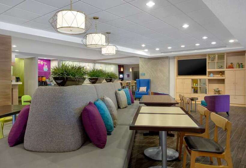 בית מלון כפרי Home2 Suites By Hilton Gainesville Medical Center