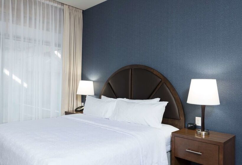 هتل Homewood Suites By Hilton Grand Rapids Downtown