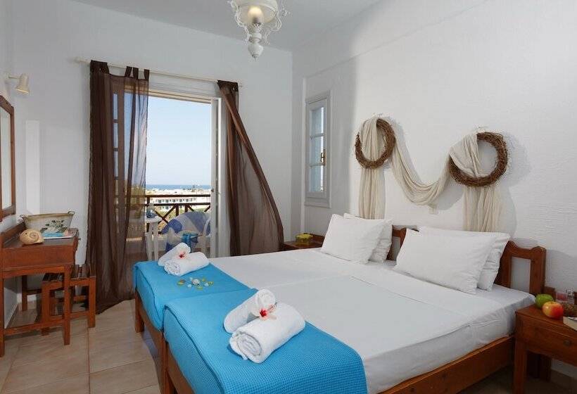 هتل Remi Studios & Apartments