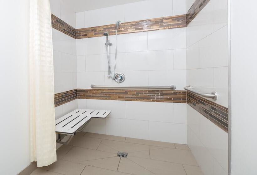 בית מלון כפרי Travelodge Inn & Suites By Wyndham Bell Los Angeles Area