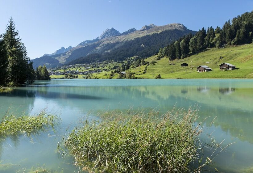 Pradas Resort Brigels