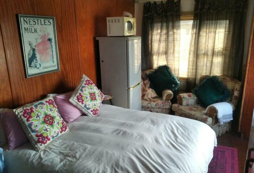 Bed and Breakfast Sophia S Grill & Restaurant