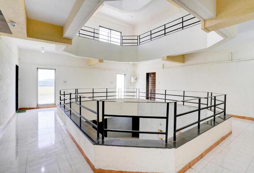 Collection O Hotel Krupa Lodge