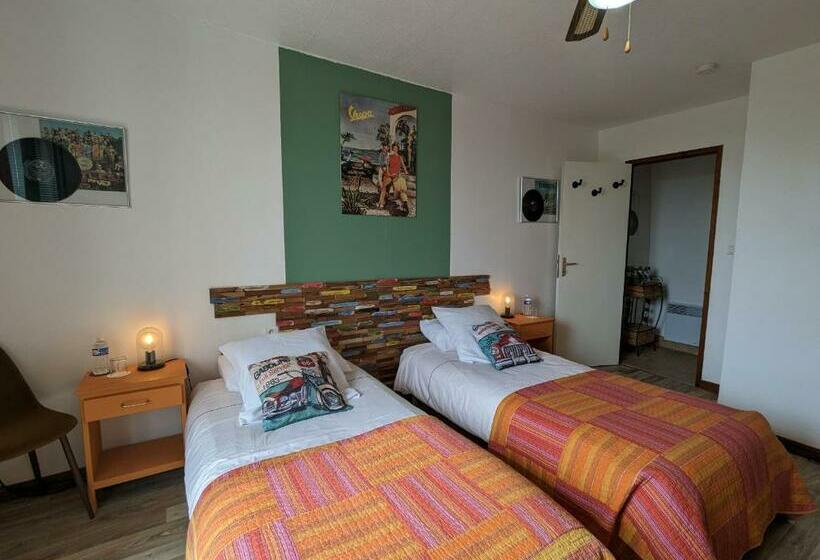 膳宿费 Guestroom Bouges Le Château, 1 Pièce, 2 Personnes   Fr 1 591 523