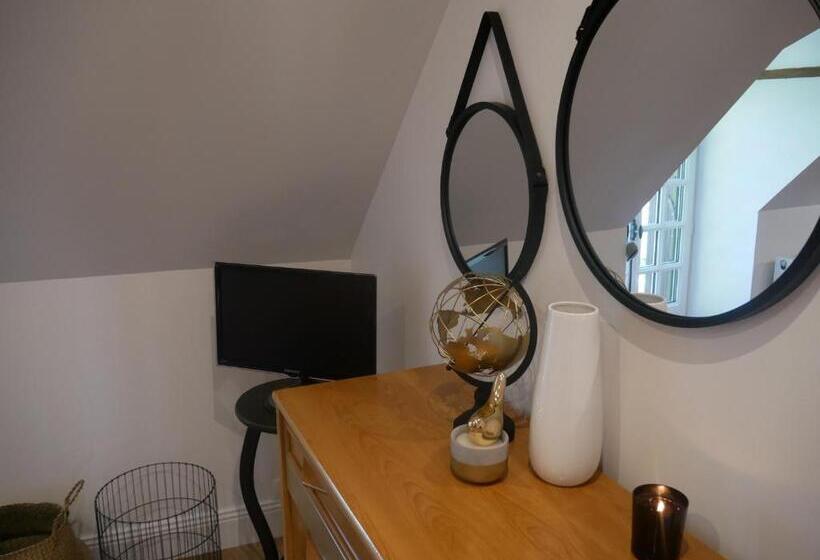 ペンション Guestroom Saint Ay, 3 Pièces, 6 Personnes   Fr 1 590 330