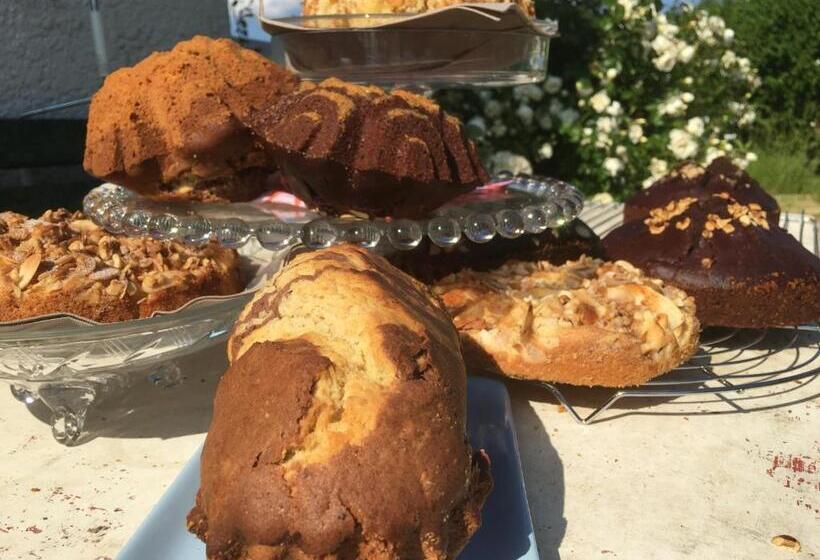 بنسيون Wunderbar. über Den Dächern