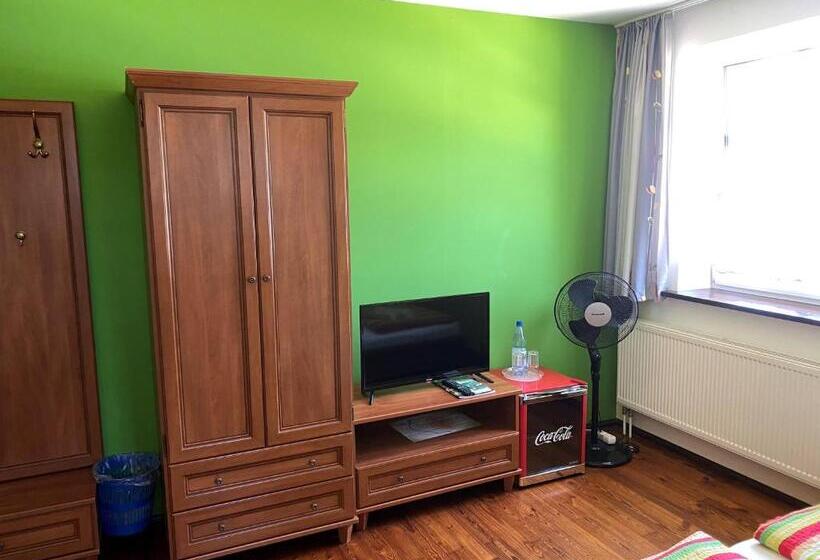 Pension Unter Der 250 Jährigen Eiche   Lehde Zentrum