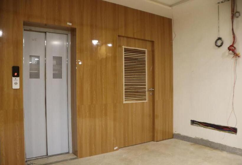 The Sky Comfort Beach Hotel, Dwarka