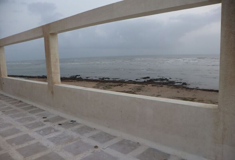 The Sky Comfort Beach Hotel, Dwarka