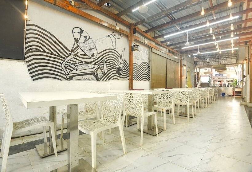 فندق Fabexpress The Golden Leaf