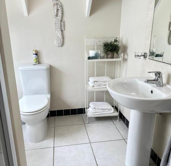 Пансион Adrift Guesthouse St Francis Bay