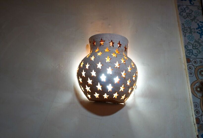 پانسیون Hostal Chocolate Calenda