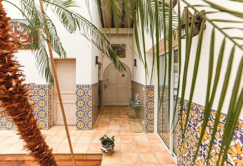 مبيت وإفطار Riad Landais