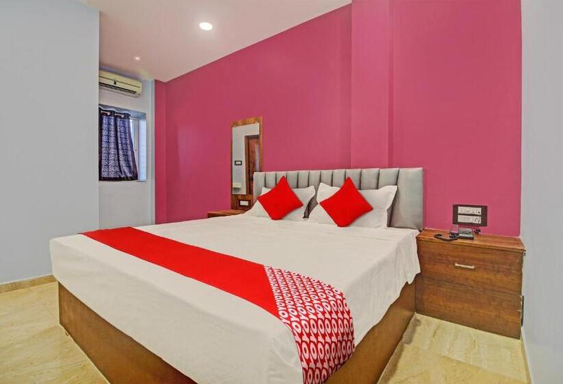 Отель O Rr Lodging And Boarding