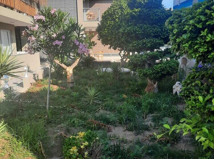 Seren Otel çeşme