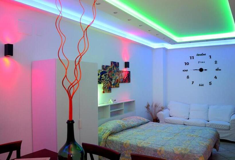 تختخواب و صبحانه Normanni 28   Private And Guest House