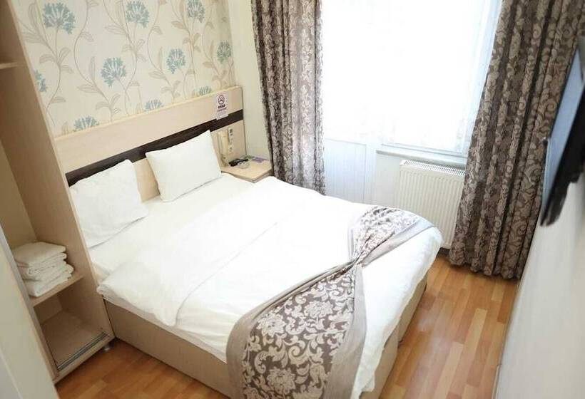 مبيت وإفطار Otel Burak