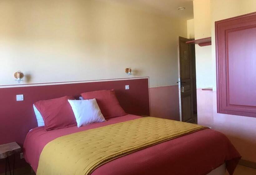 בית מלון כפרי Hôtel Restaurant L’observatoire