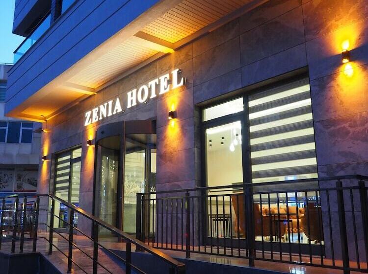 هتل Zenia