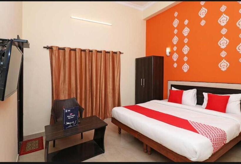 בית מלון כפרי Pop Radhe Oyo