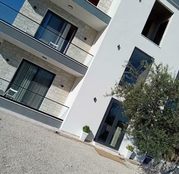 住宿加早餐 Villa Tonia