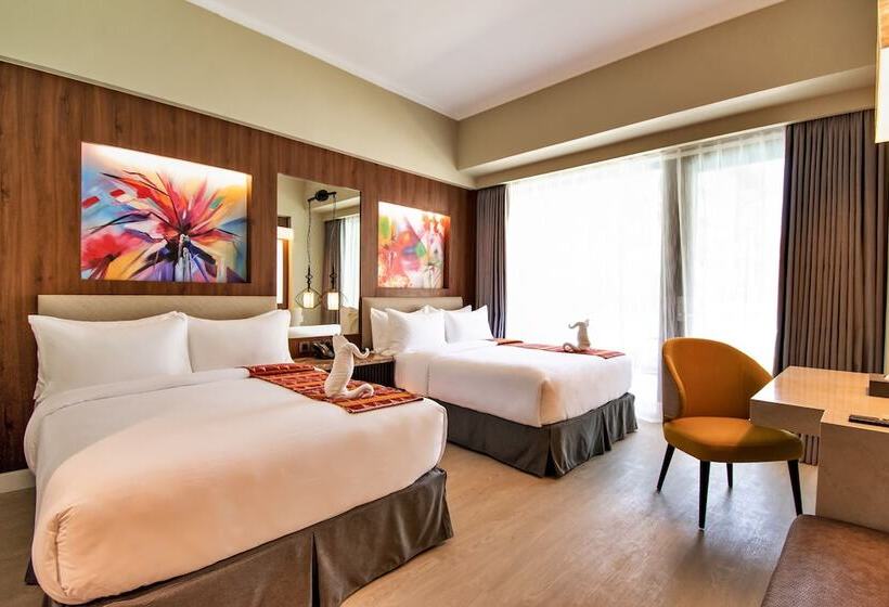 בית מלון כפרי Mandarin Bay Resort And Spa