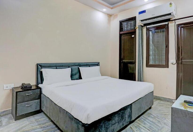 酒店 Oyo 81467 Excel Home Stay