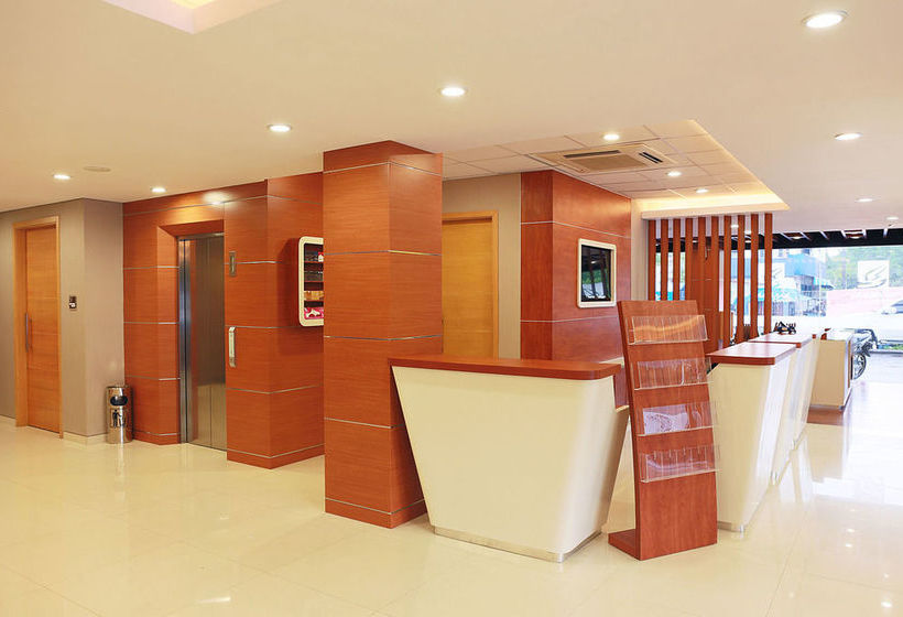 Fotos del hotel Citihub  @pecindilan, Surabaya:  16