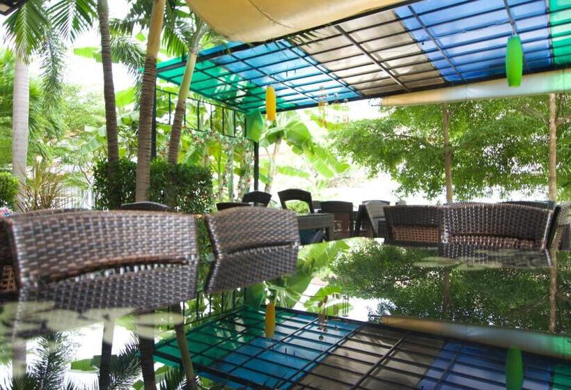 هتل Evergreen Resort Chaam
