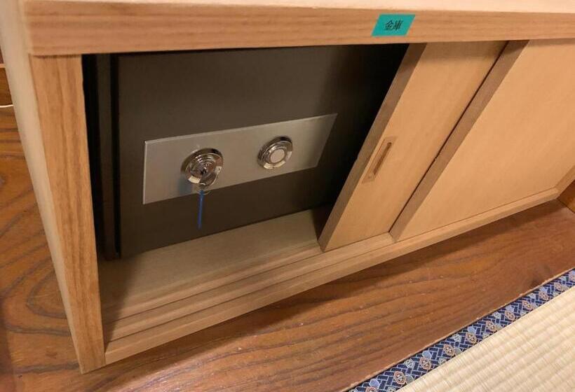 בית מלון כפרי Kirishima Kanko