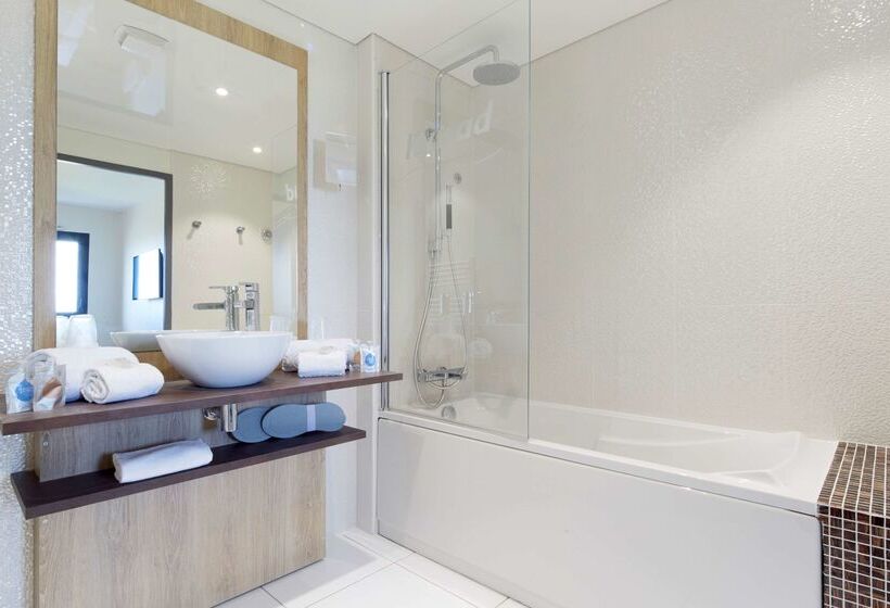 Kyriad Prestige Residence & Spa Cabourg Dives Sur Mer