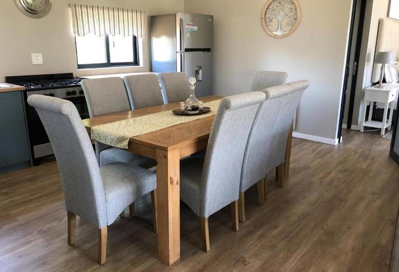 Lola S Self Catering Accommodation