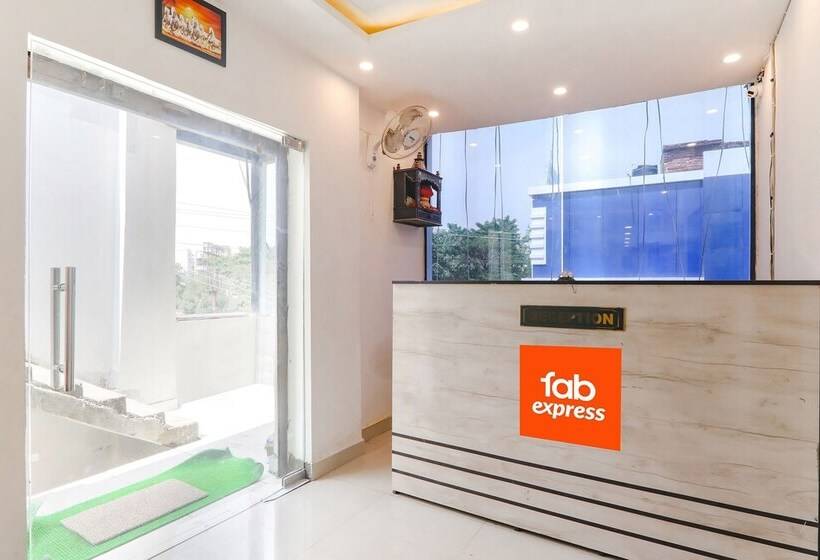 فندق Fabexpress Elite Inn