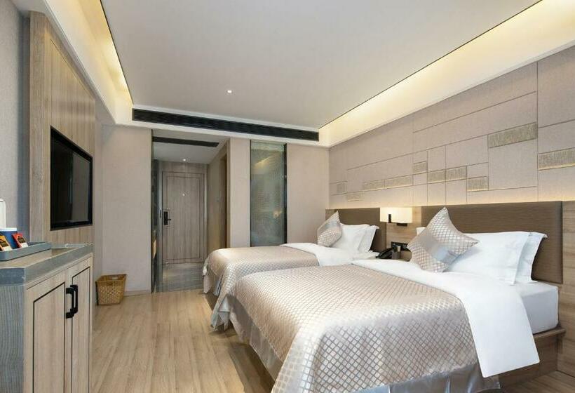 Morning Hotel, Fengcheng High  Speed Railway Station