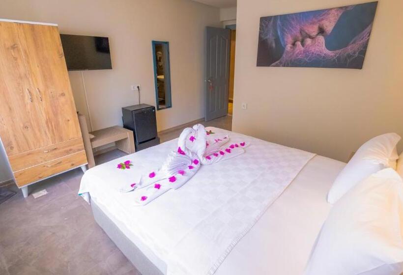 Vera Hotel Kaş