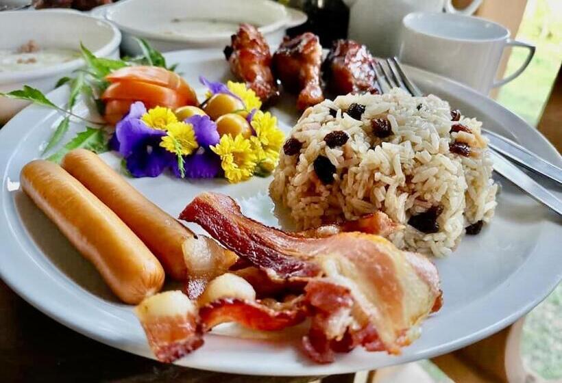 酒店 สะเลเต ชาเล่ต์