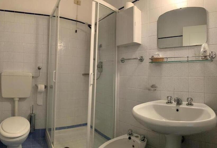 בית מלון כפרי Albergo Dell Angelo