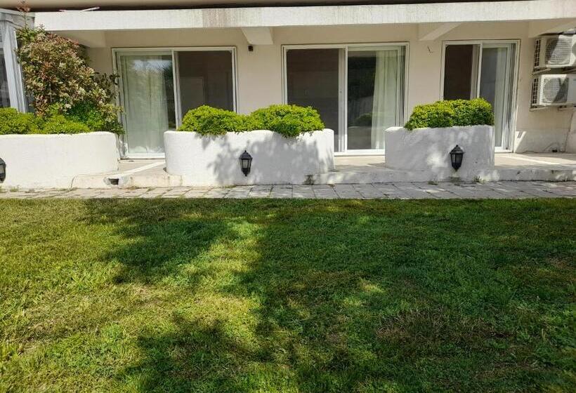 בית מלון כפרי Near Oludeniz Beach Cozy Room With Kitchen