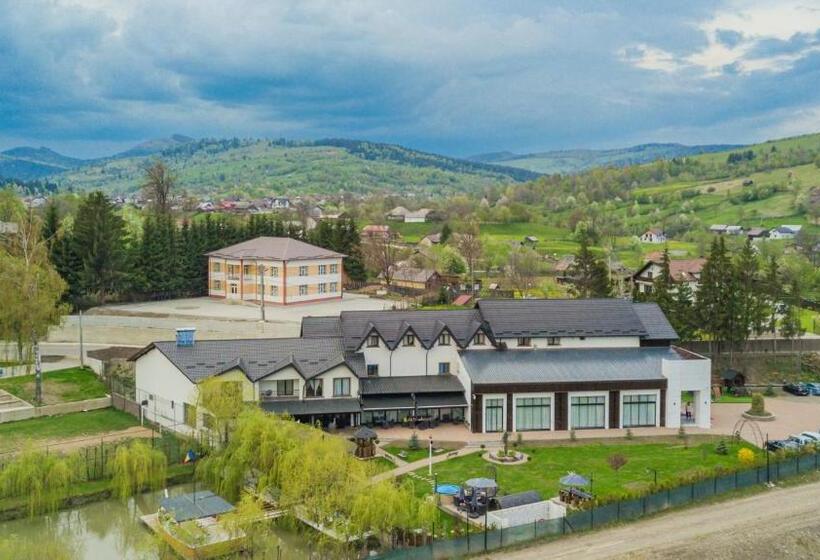 ペンション Somara