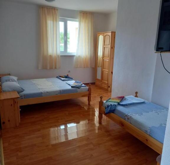 پانسیون Vili Marina Rooms