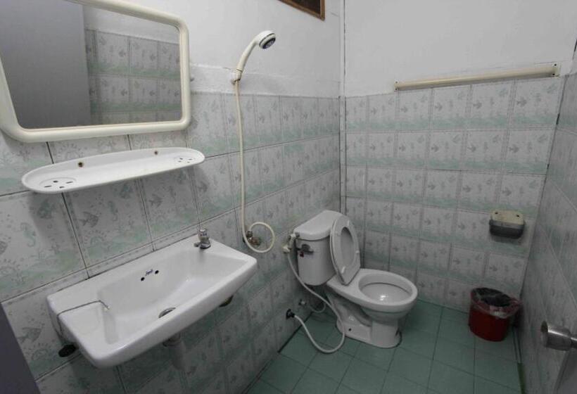 پانسیون Lux Guesthouse