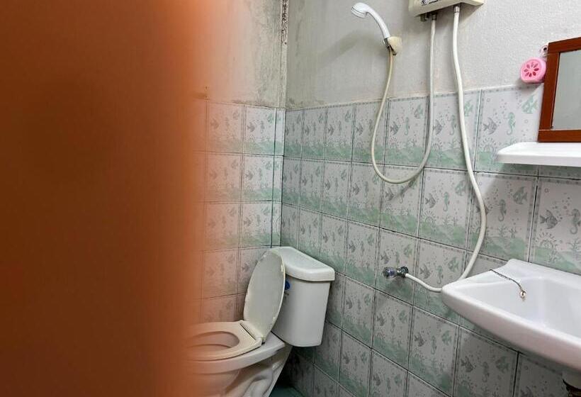 پانسیون Lux Guesthouse