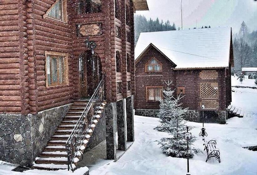 ホテル Lisova Kazka