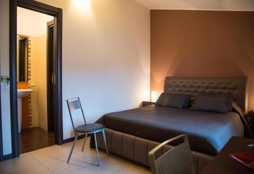 پانسیون Acitrezza B&b